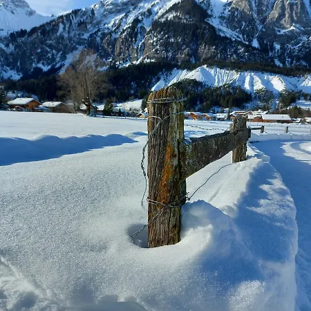 Arvenwald Kandersteg